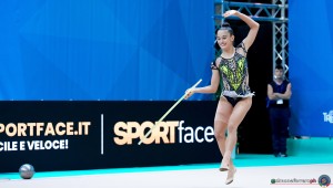 sella viola sfe06849a copia simone ferraro ph